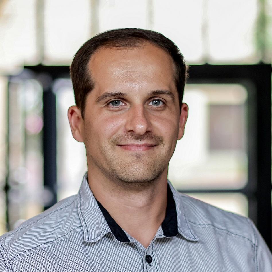 Profilbild von Evgenij Kuksaus